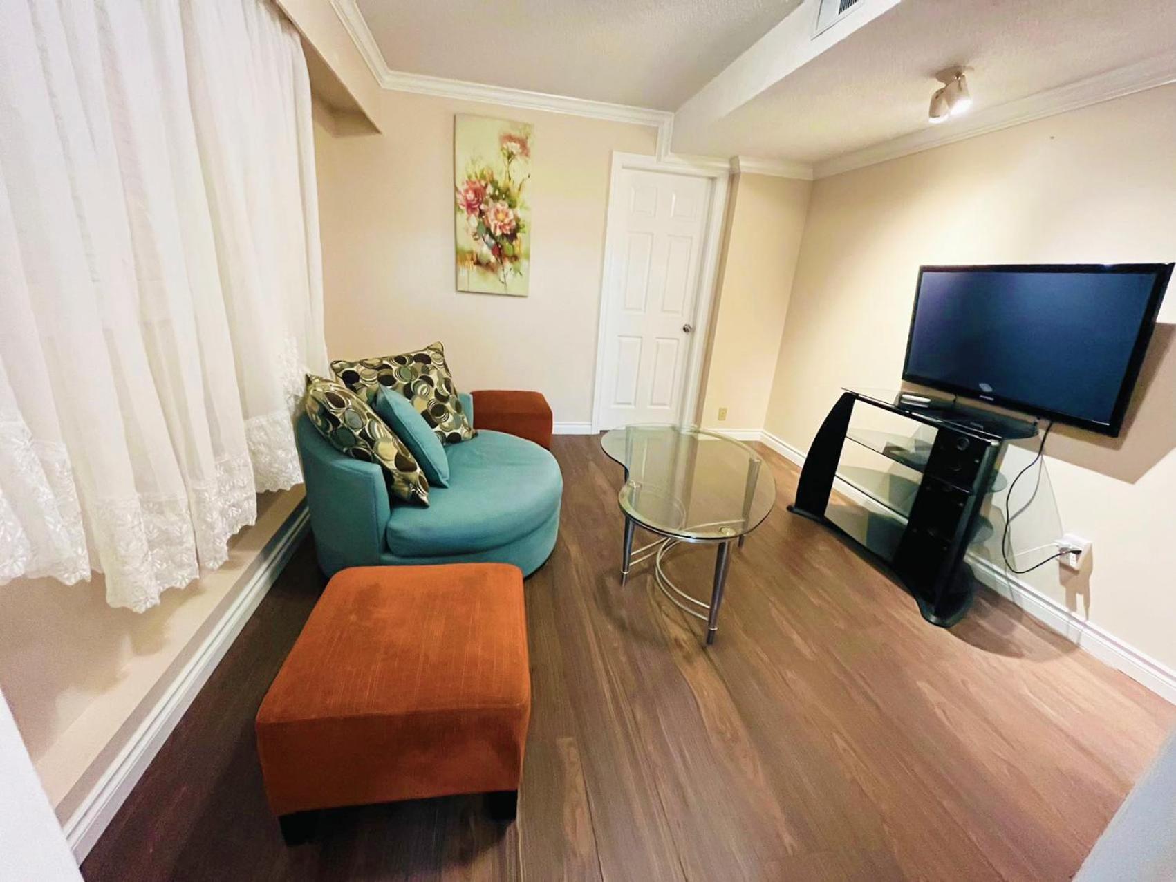 Private Suite With Private Entrance King Bed Ρίτσμοντ Εξωτερικό φωτογραφία